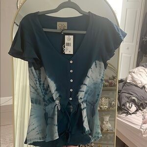 Chaser Blue Green Tie Front Short Sleeve Blouse